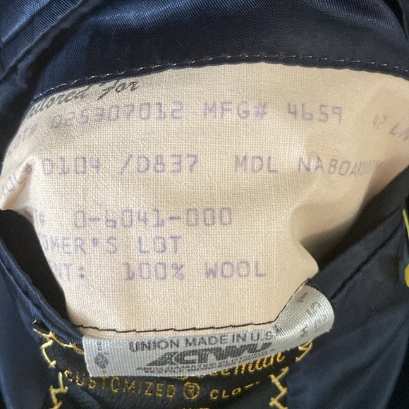 Hickory-Freeman The Golden Needle suit, 100% Wool, pants 36/30 with pleats front - Picture 8 of 15